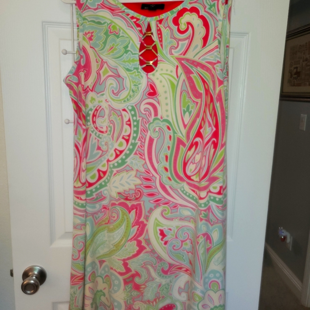 Women's Sleeveless Summer Dress